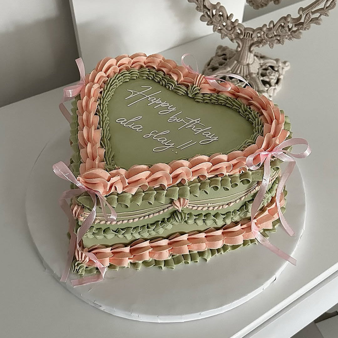 Green Meadow Ribbon Cake