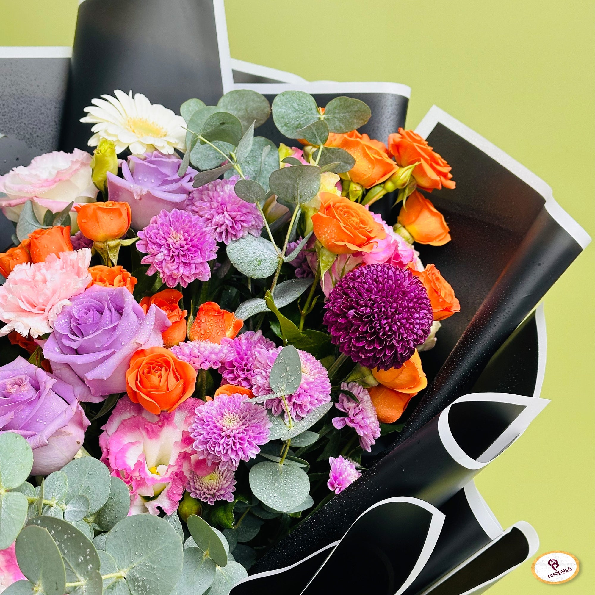 Stunning black mix flower bouquet (Corporate)