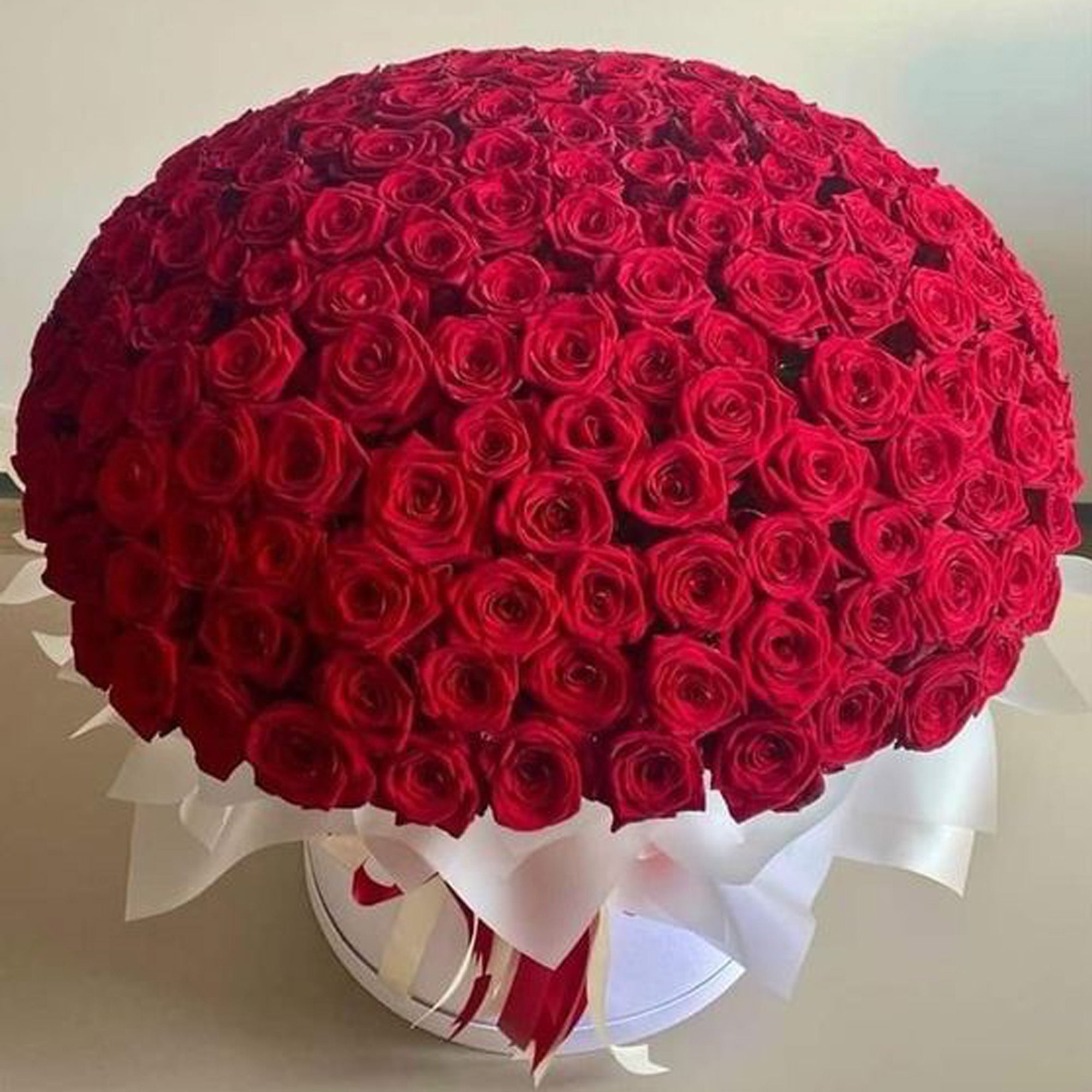 100 Roses Majestic Bouquet