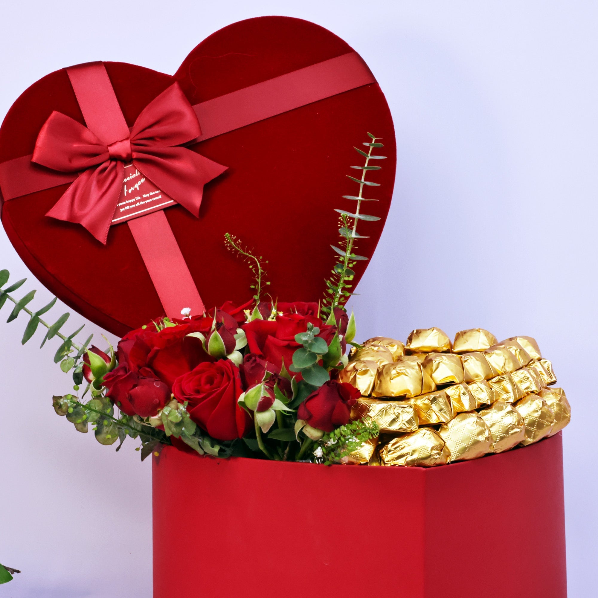 Roses and Chocolate Love Box