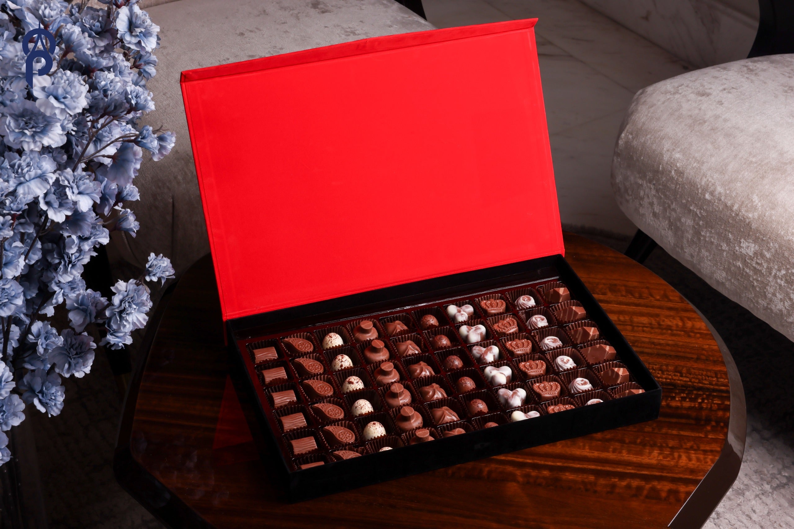 Red Velvet Belgium Chocolate Box L 7028