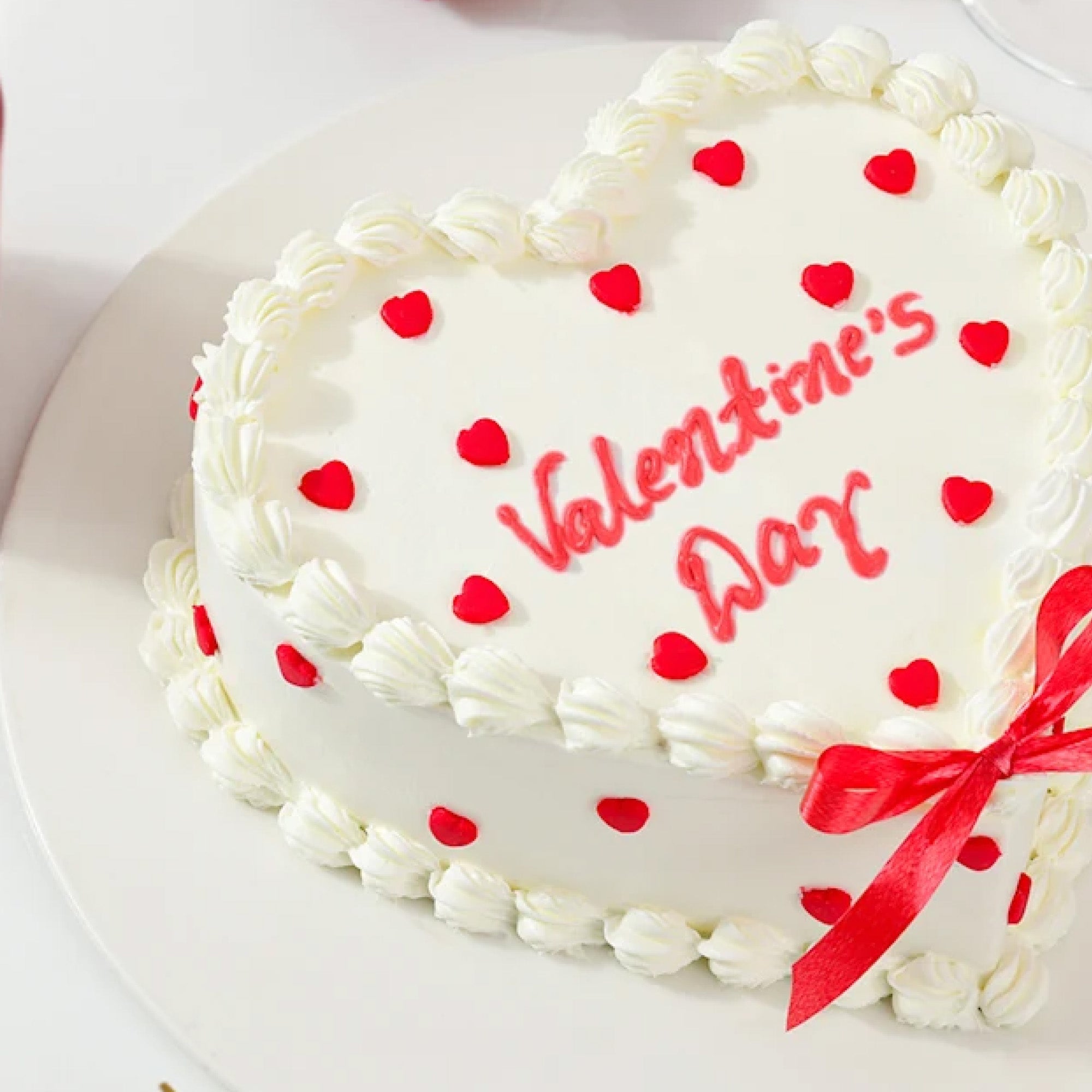 Pearls of Love Valentine's Cake