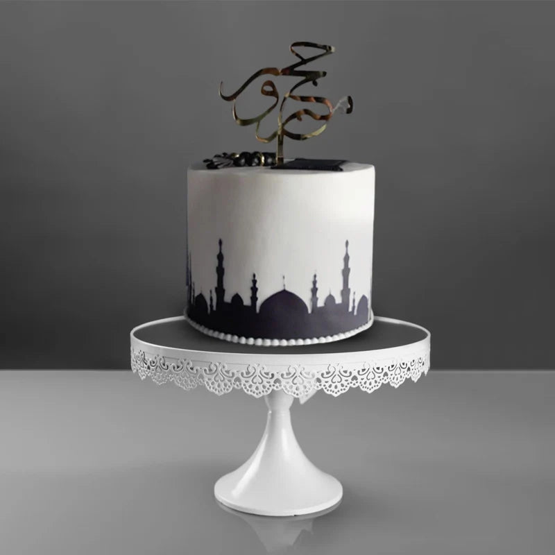 Beautiful B&W Eid Mubarak Cake in Qatar